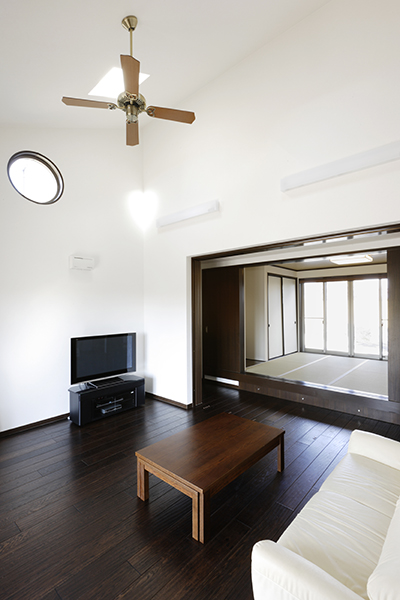 リビング畳コーナー 一宮 稲沢で家を建てるならアオキ開発